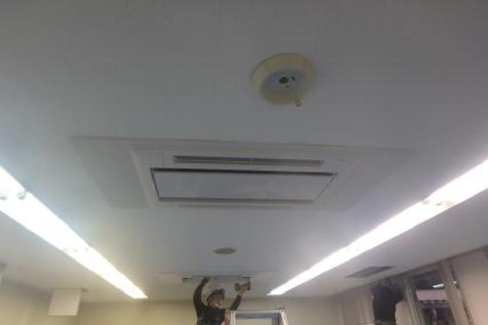 美咲町柵原総合文化センター　2階空調機更新工事の画像