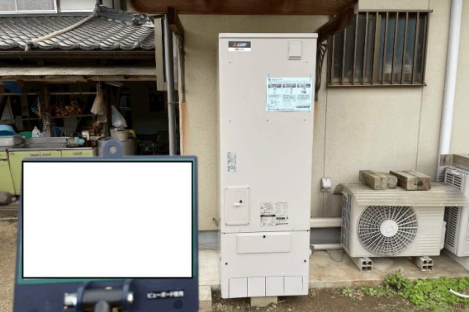 美咲町　A様邸　電気温水器からエコキュートへ交換の画像