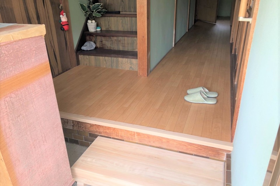 【住宅改修】段差解消・床材変更の画像