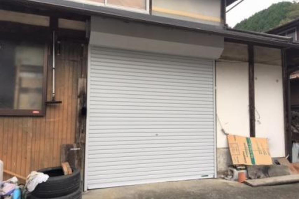 小瀬G様邸 シャッター取替の画像